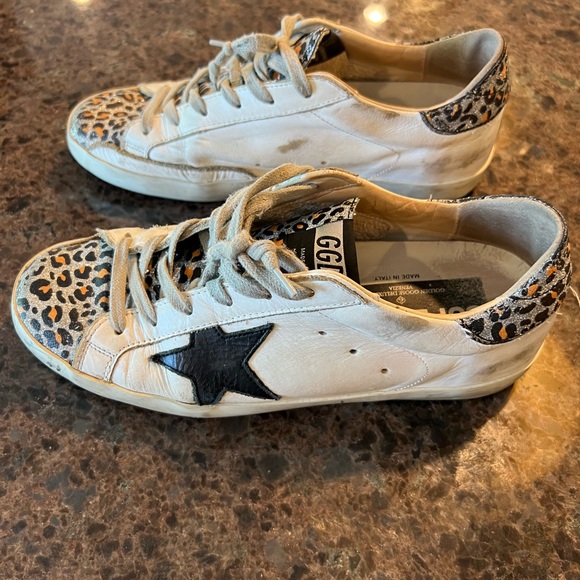 Golden Goose Sneakers - Picture 2 of 5
